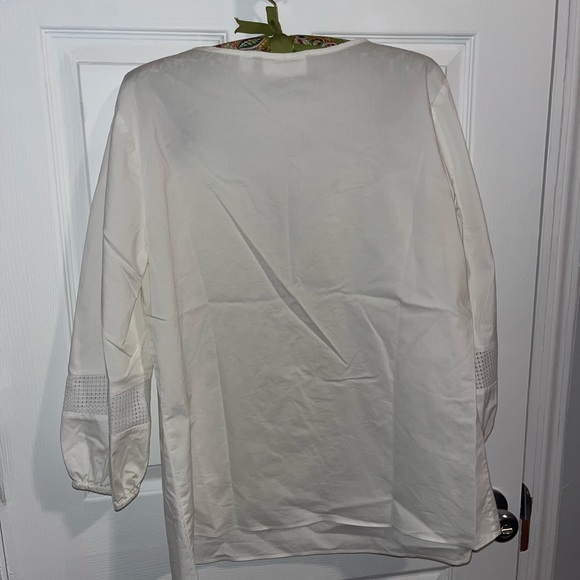 Floral blouse - Picture 4 of 4